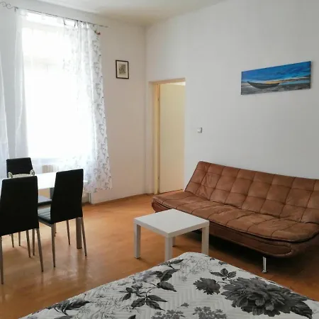 Apartments Diana-Contactless Check-In!
