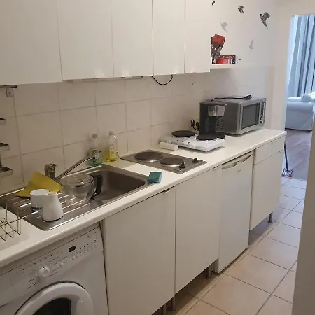 Beutiful Apartment Near The Center