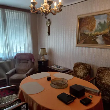 Ferienwohnung ,,Wohnen Wie Zu Grossmutter'S Zeiten''