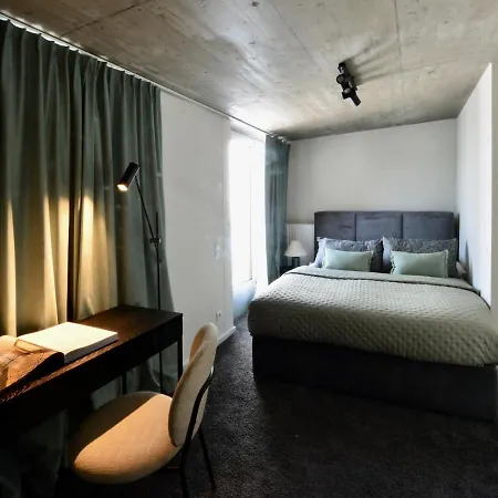 High End Attic Flat In The City Centre Apartamento