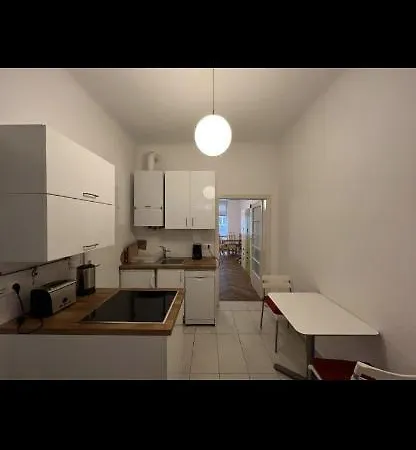 Cosy Apartment Close To City Center