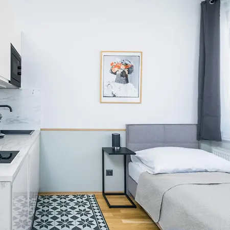 Pappagallo Apartments