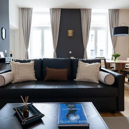 Glam 1Br Suite, Easy City Path By Hm
