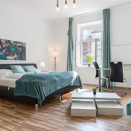 Easystay 2Br Apt. Connect With The Whole City