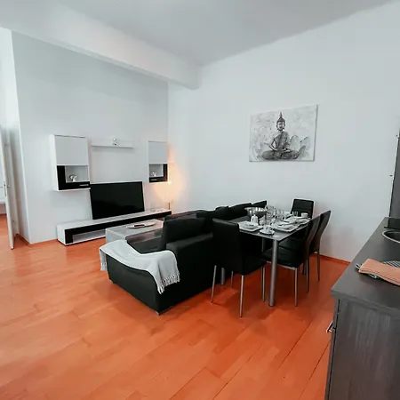 Raimond Apartment Ottakringer Top 10