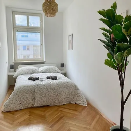 110M2 Stylish 4 Bedroom Apartment