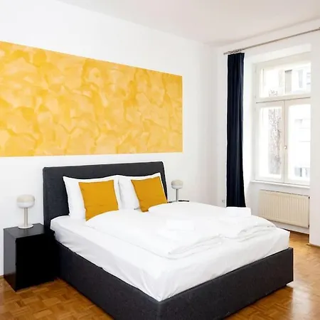 100 M2 Apartment With Free Parking - 15 Min To Center