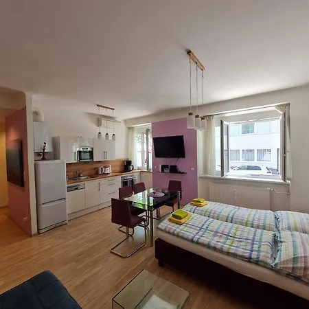 Modern Studio In The Heart Of Vienna - Steps From The Opera