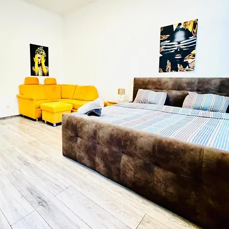 3Br Apartment For 9P, 10Min To Fac Platz
