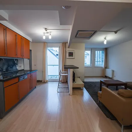 Eqbase Vienna City Apartments Stock 4