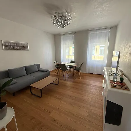 Apartment Number 5