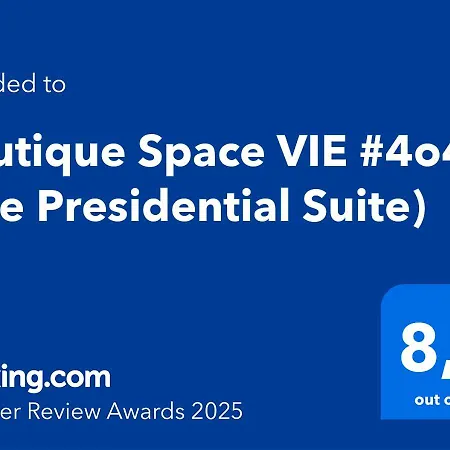 Vibestudio 404 - Central - Ac - Near Parking