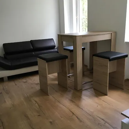 Apartment Schloss Alt Erlaa