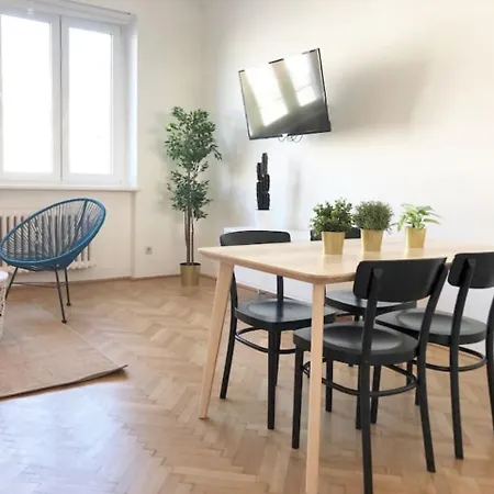 Bright, Lovely And Quiet Apartment At The Heart Of Vienna, Nachmarkt, City Center