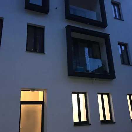 Saralo Apartments 1050