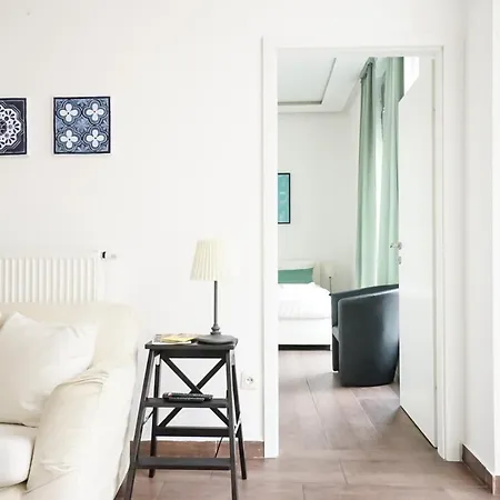 Wonderful Big Apartment Near Yppen Market