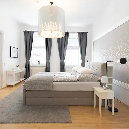 Central And Chic - The Big One Apartamento