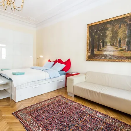Beautiful Viennese Apartment