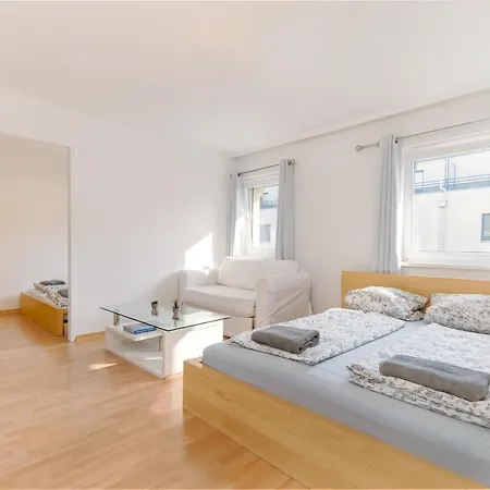 Perfect For Long Term Stay, Two Min To Hauptbahnhof, 18