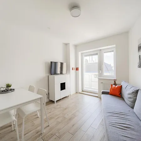 Schonbrunn Apartment