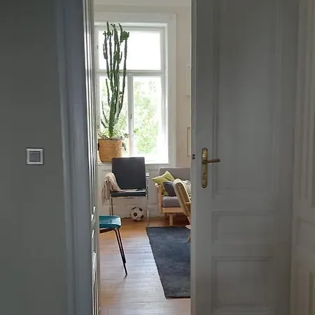 The Room For Artists Vienna