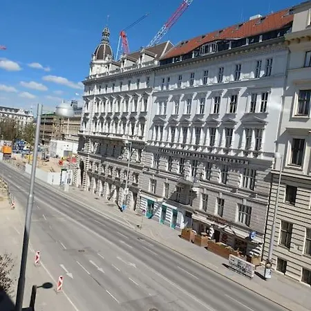 Sehr Zentral Gelegen Apartamento