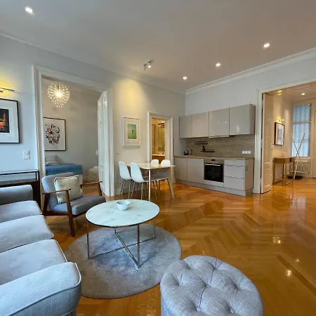 Luxury 2Br Apartment Neubaugasse