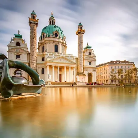 Stunning 100M Apartment In Vienna - City Center