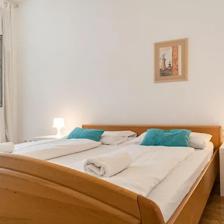 Spacious 3Br Next To Belvedere Perfect For Long Stays