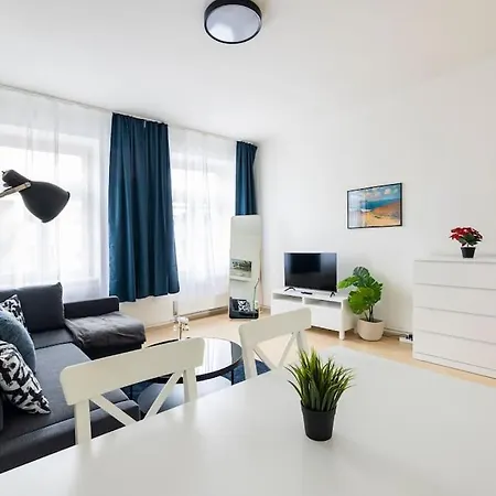 Beautiful 1 Bedroom Apartment Near Schoenbrunn