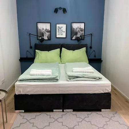Summer Dream - Air Conditioned Balcony Flat On 2 Floors