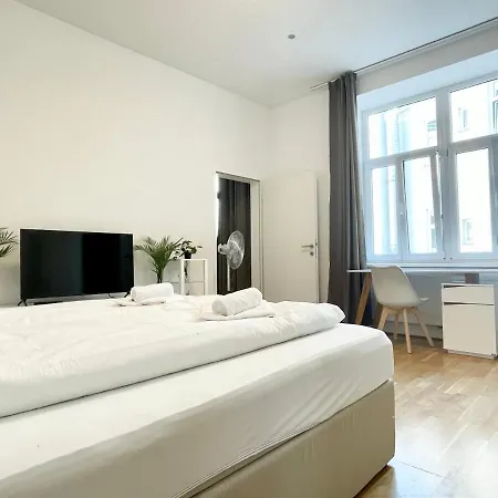Cosy Residence At Famous Vienna Kutschkermarkt
