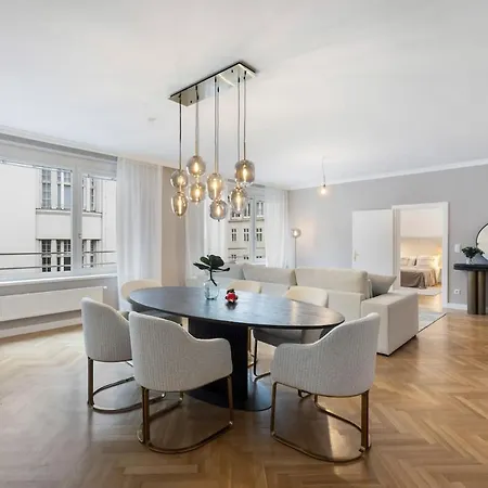 Luxury Living Schloss Belvedere