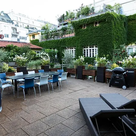 Dream Apartment, Terrace, Parking Available