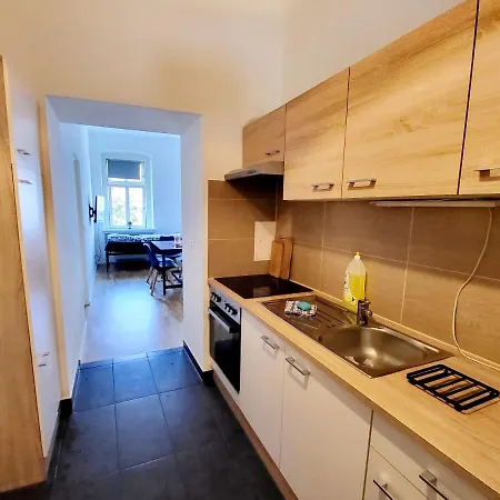 Vienna City Home Apartment - Near Metro Station