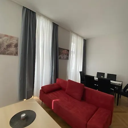 Home Sweet Home Vienna Belvedere T3
