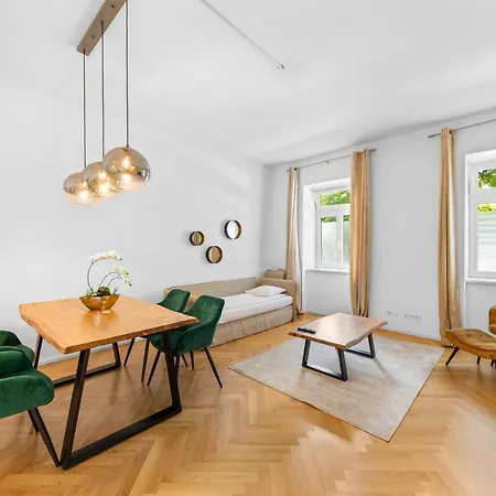 Vienna Chic Residences #Suite 2