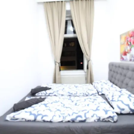 Modern Double Room Js A
