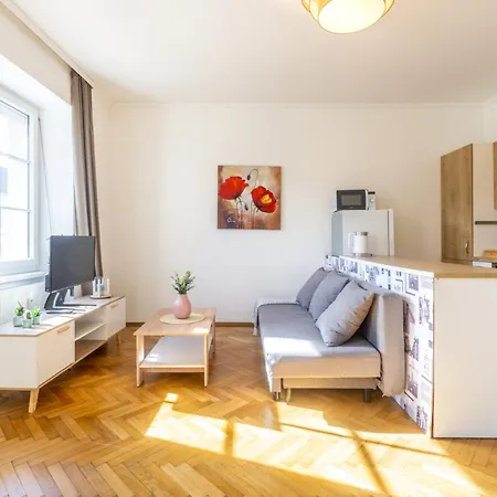 Next To Stadion, Near To Lainzer Tiergarten Apartamento