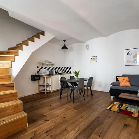 Appartement Neat 1Br Duplex By Metro And Center By Hm