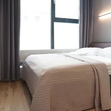 Ferienwohnung Stylisch, Neu Und Modern - Zwischen Schoenbrunn Und Dem Zentrum