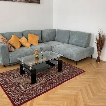 Apartments Opera