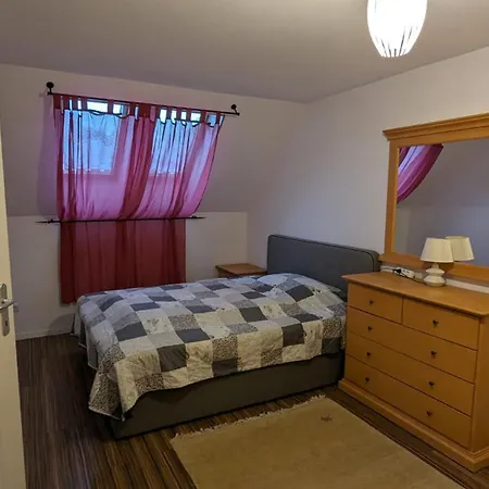 Ferienwohnung In Lobau