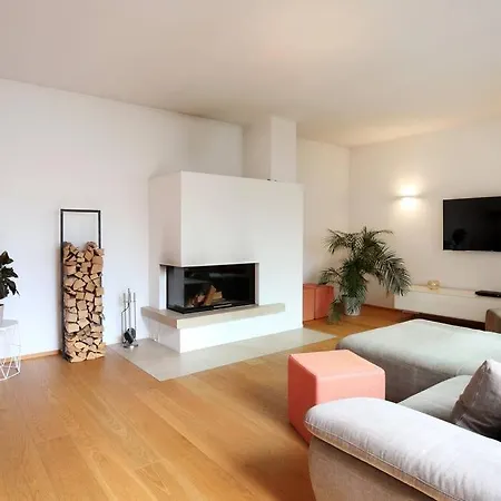 Vila Elegantes Haus Zum Wohlfuehlen