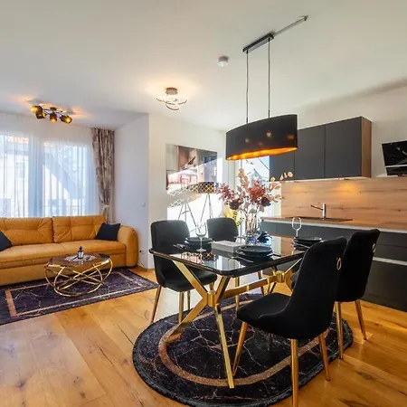 Bennett Apartment