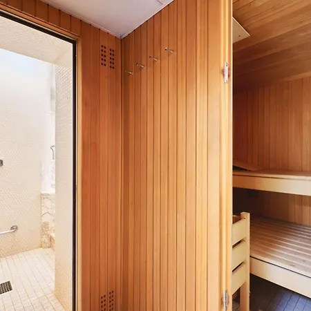 Vienna Prestige Central Luxury Haven W Free Parking And Sauna