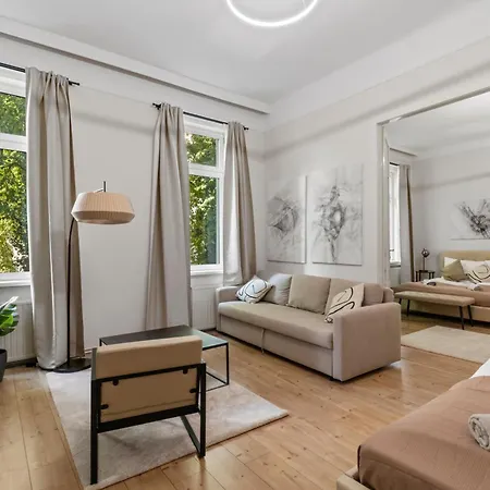 Stylish Apartment, Next To Schloss Belvedere