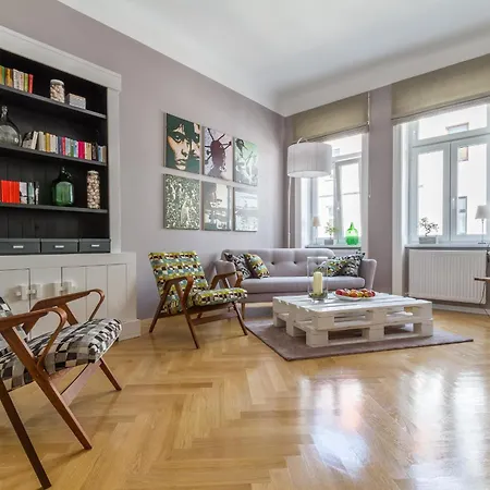 Apartment Vienna Your Home Abroad