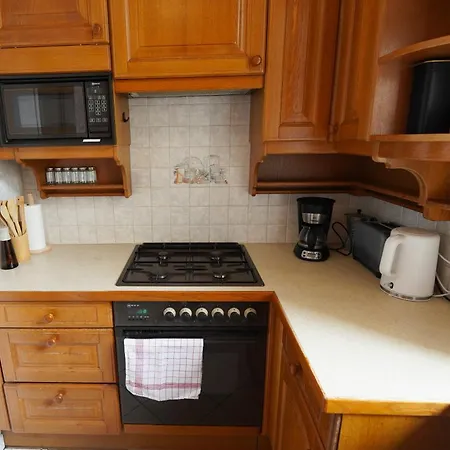 Cozynite Premium Apartment Hernals 2