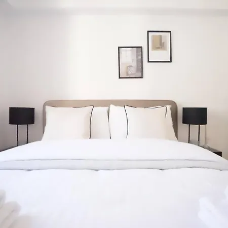 Long Term Stay, Expats And Business Travelers